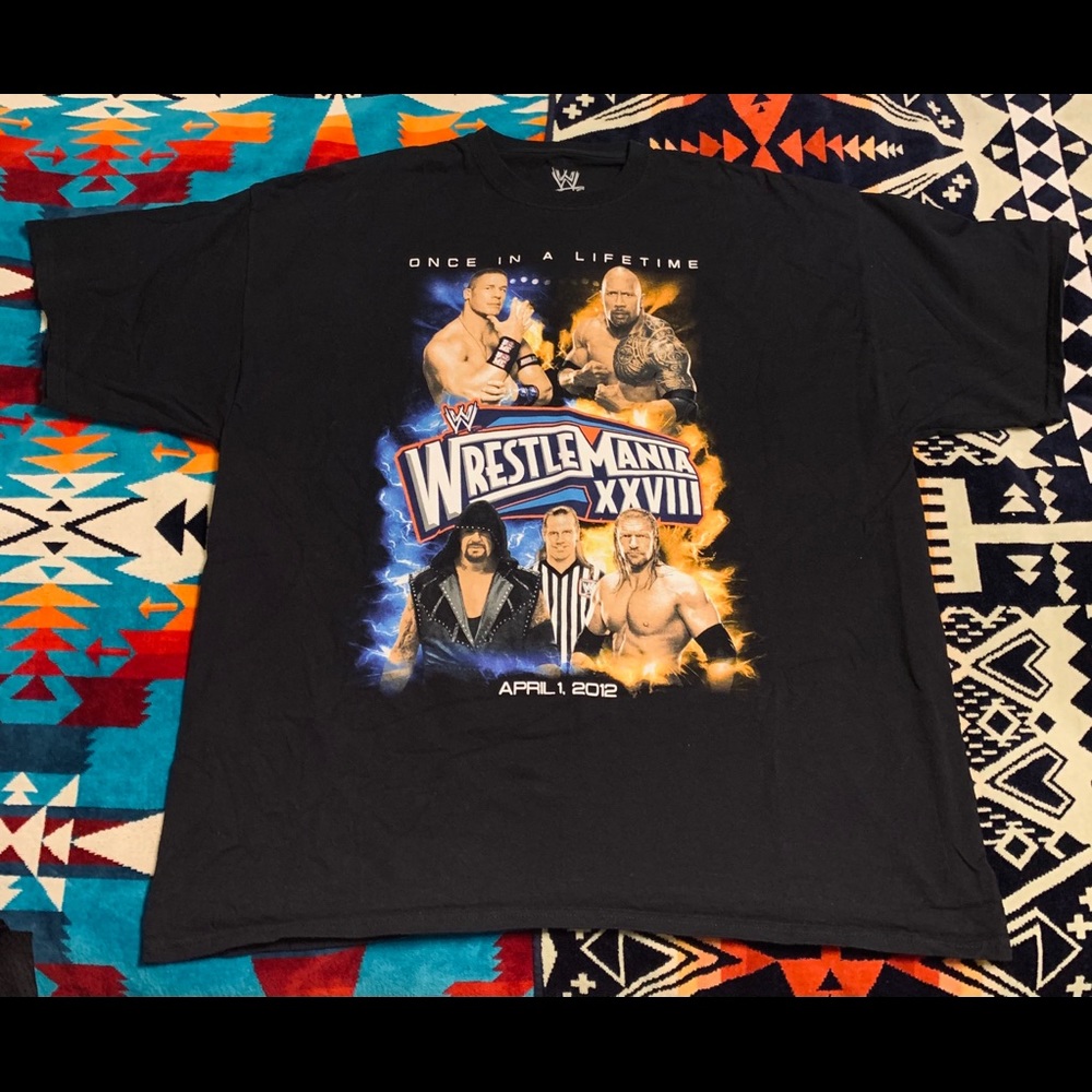 Amazing Wrestlemania 28 event tee Big graphic ROCK